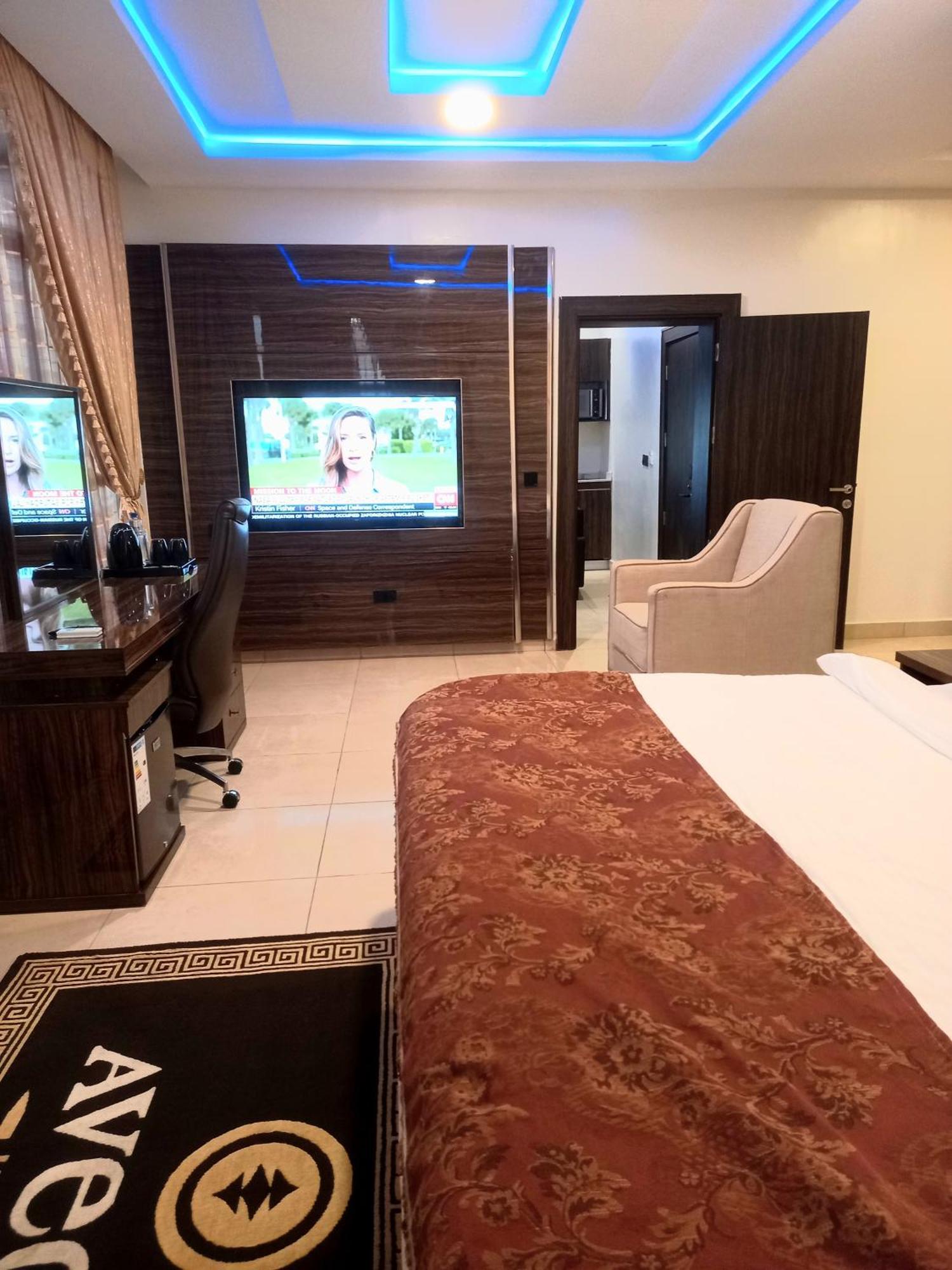Aveon Hotel Абуджа Экстерьер фото