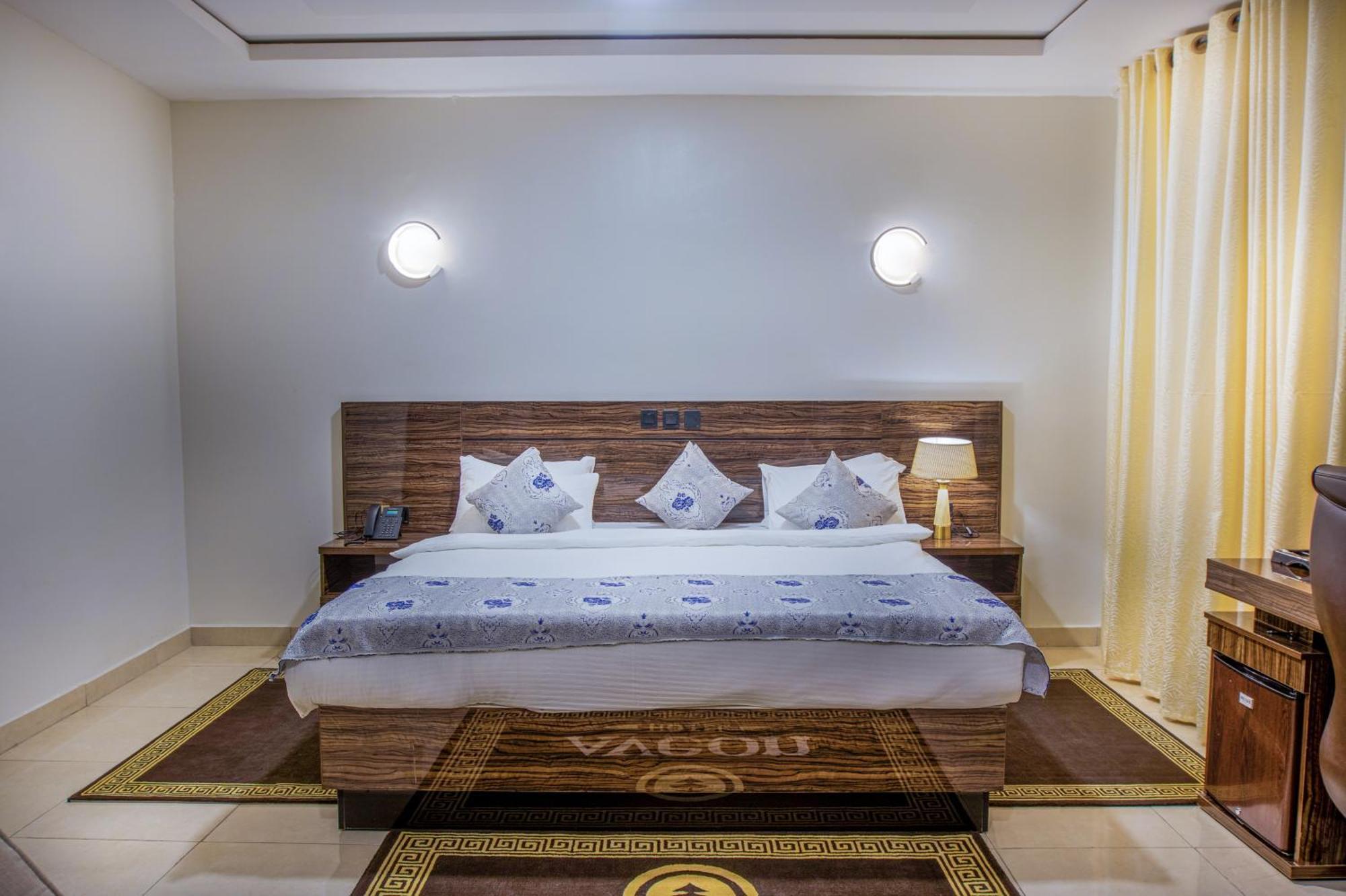 Aveon Hotel Абуджа Экстерьер фото