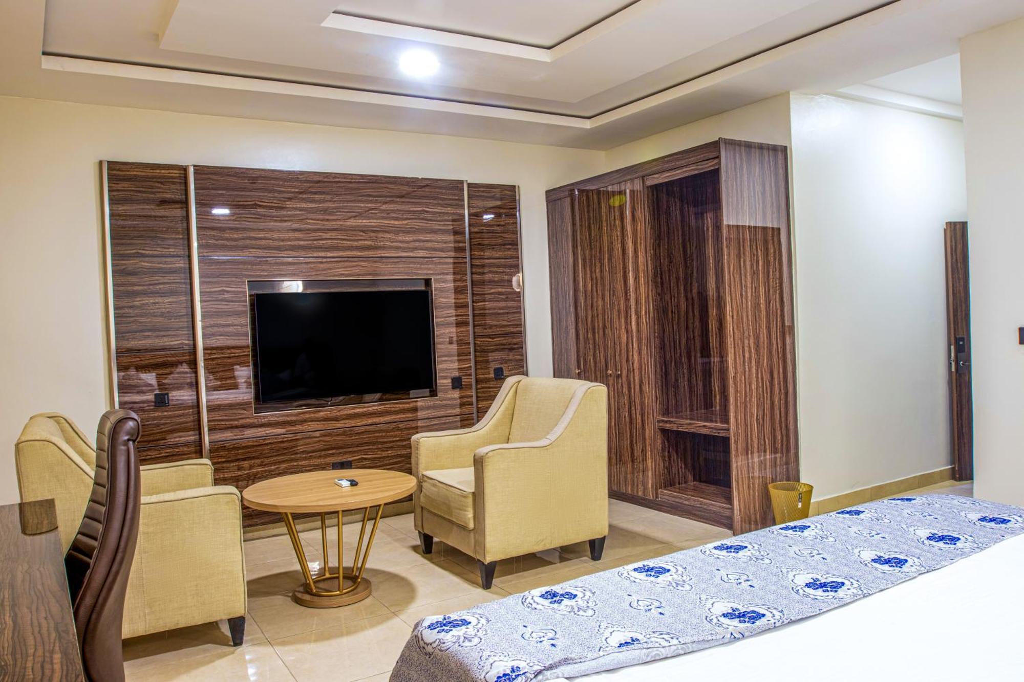Aveon Hotel Абуджа Экстерьер фото