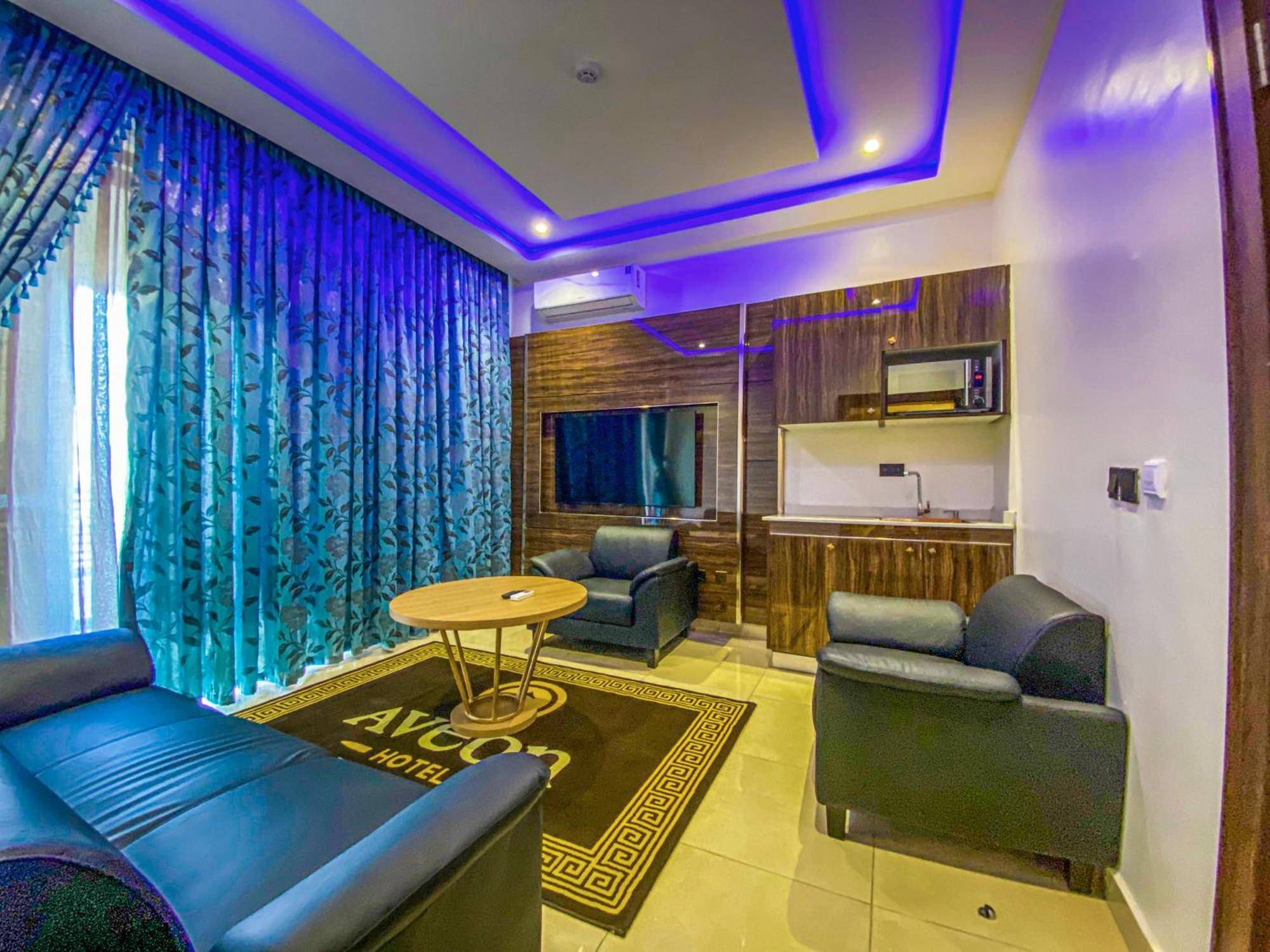 Aveon Hotel Абуджа Экстерьер фото