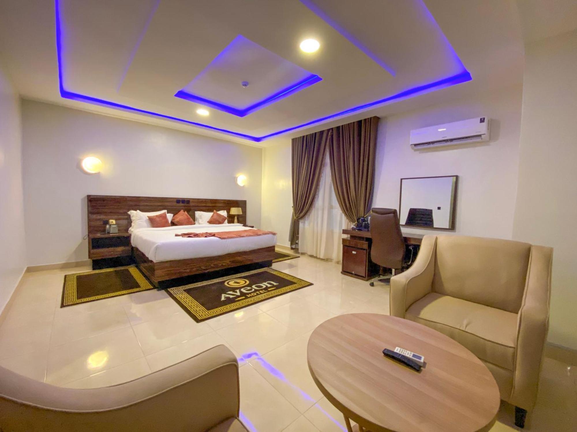 Aveon Hotel Абуджа Экстерьер фото